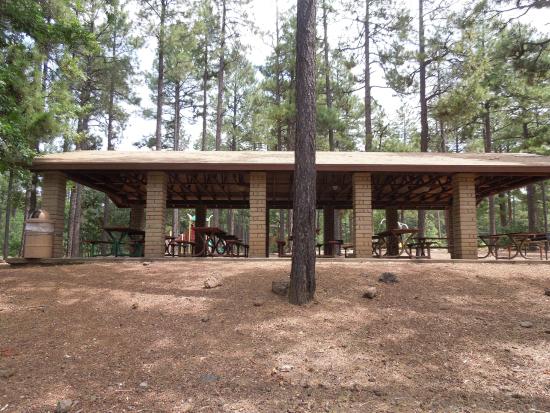 Woodland Lake Park Ramada